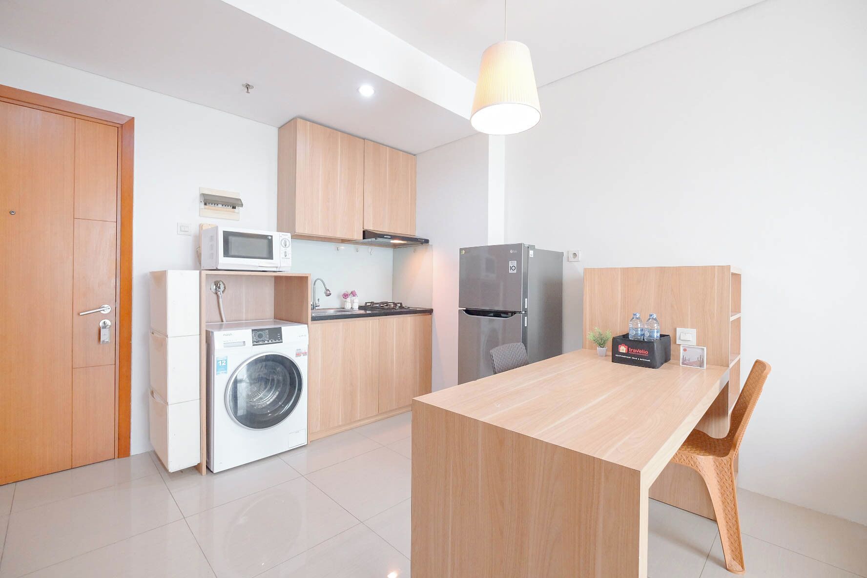 Apartamento standard | Cozinha privada | Geladeira, cooktop, talheres/pratos/utensílios de cozinha