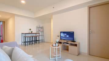 Standard Apartment | Living area