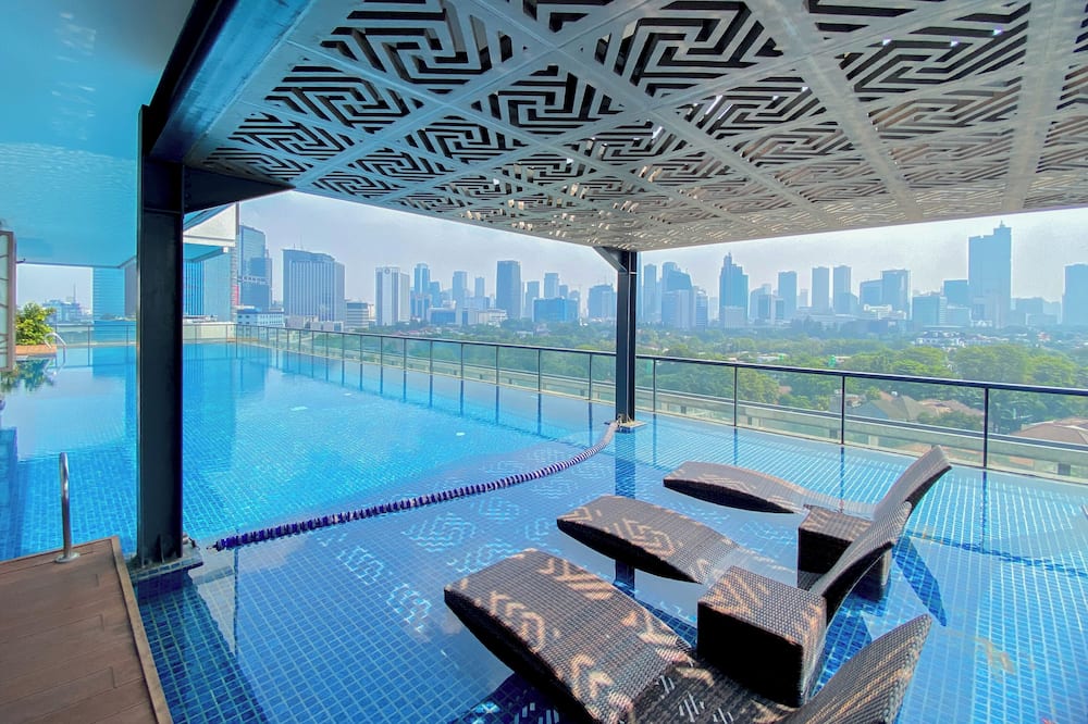 Modern Furnished 2Br At Samara Suites Apartment