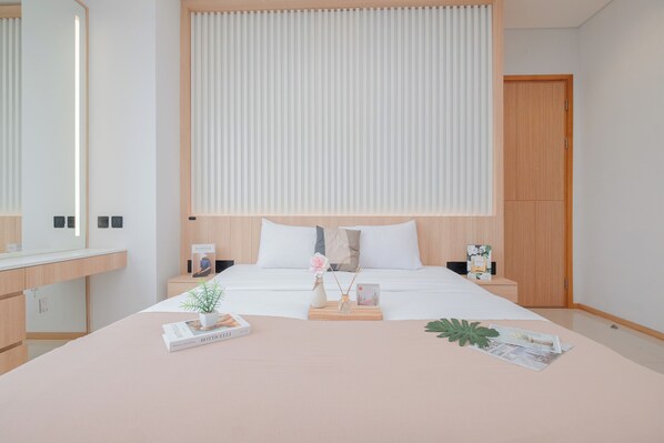 Standard Apartment - Modern Furnished 2Br At Samara Suites Apartment (Jakarta)