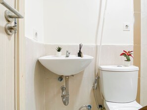 Standard Apartment | Bathroom - 2Br Near Pelita Bangsa University At Meikarta Apartment (Cikarang)