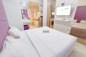 Standard Apartment - Purple Touch Studio At Orchard Supermall Mansion Apartment (Surabaya)