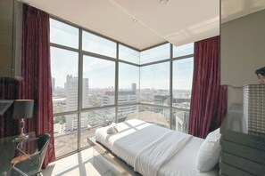 Standard Apartment - Spacious And Comfortable Living 3Br Apartment At Aryaduta Residence (Surabaya)