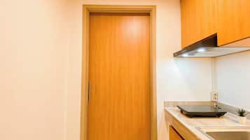Standard Apartment | Private kitchen