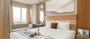 Modern Scandinavian Studio At Lrt City Sentul - Royal Sentul Park Apartment