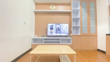Standard Apartment | Living area