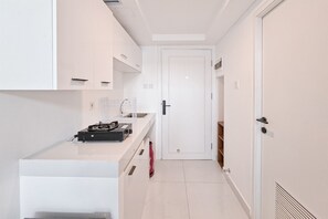 Standard Apartment | Private kitchen
