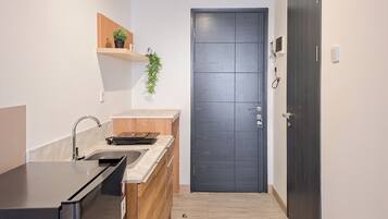 Standard Apartment | Private kitchen