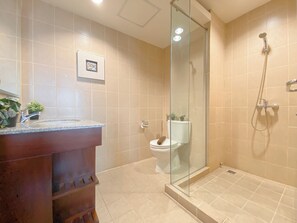 Standard-íbúð | Baðherbergi