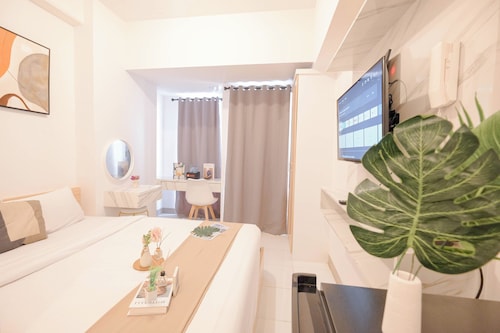 Modern Soft Minimalist Studio At Tokyo Riverside Pik 2 Apartment