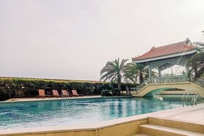 Utomhuspool