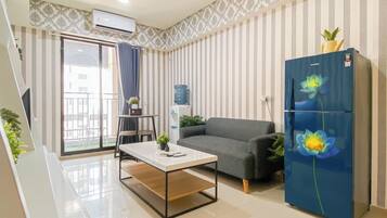 Standard Apartment | Living area
