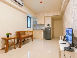 Standard Apartment | Living area