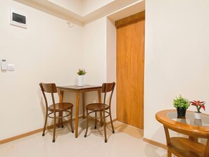 标准公寓 | 客房内用餐