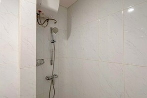 Standard Apartment | Bilik Mandi
