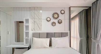 Grey Toned 1Br Apartment Tamansari Skylounge Makassar