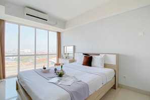 Standard Apartment - Studio Apartment Near Kcic Halim At H Residence (Jakarta)
