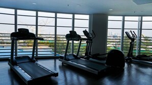 Fitness facility - Spacious Studio Apartment West Vista Near Rawa Buaya Station (Jakarta)