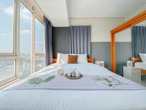 Standard Apartment - New Furnished And Comfy 2Br Apartment Nifarro Park (Jakarta)