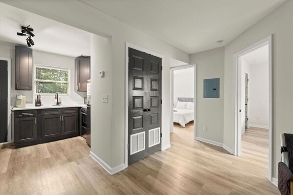 2 bedrooms, iron/ironing board, WiFi, bed sheets