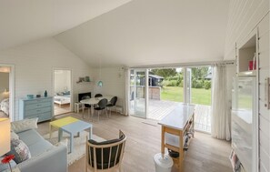 TV - 3 bedroom lovely home in Gedser (Gedser)