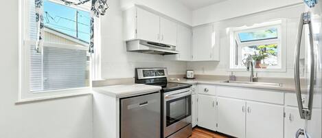 Microwave, oven, stovetop, dishwasher