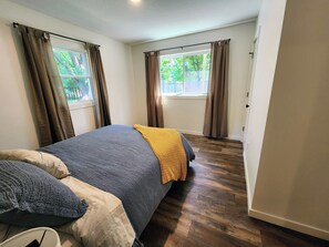 3 bedrooms, WiFi, bed sheets