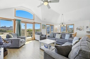 Télévision, baby-foot