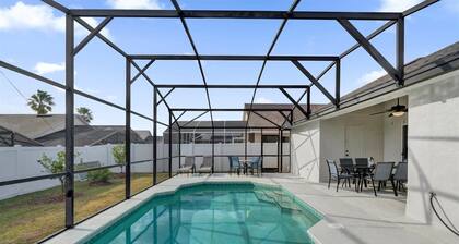 3 Bedroom Family Retreat Near The Magic