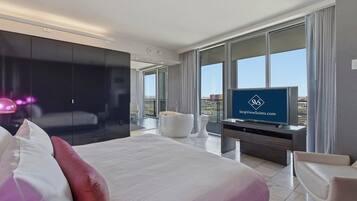 2 habitaciones, escritorio, tabla de planchar con plancha y wifi gratis