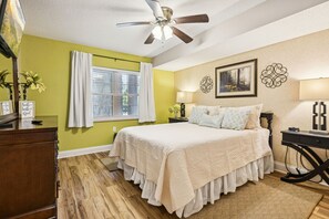 2 chambres, bureau, fer et planche à repasser, Wi-Fi gratuit