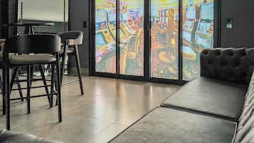 Lyxhus - sjöutsikt | Vardagsrum