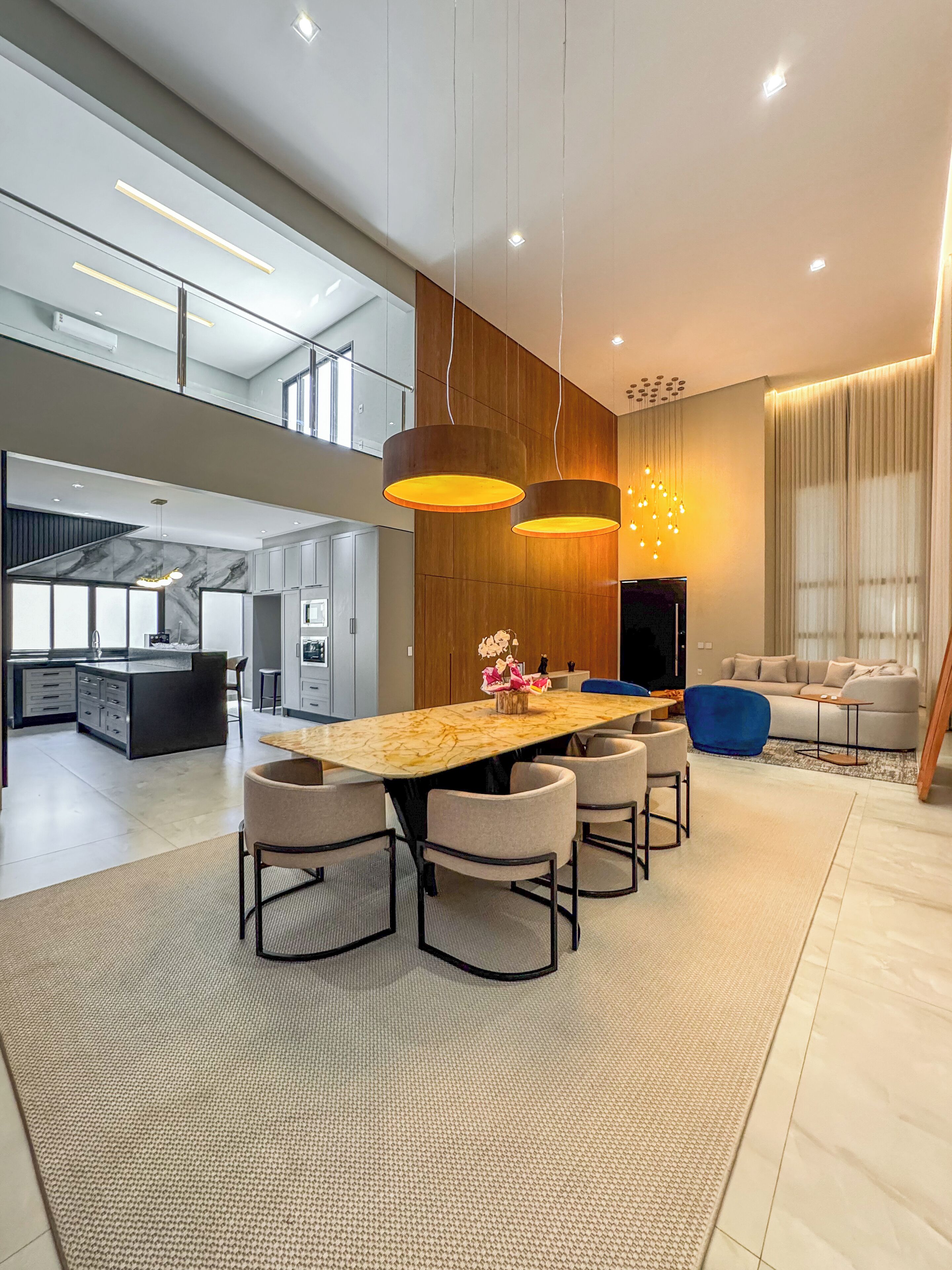 Rumah Mewah, pemandangan danau | Area keluarga