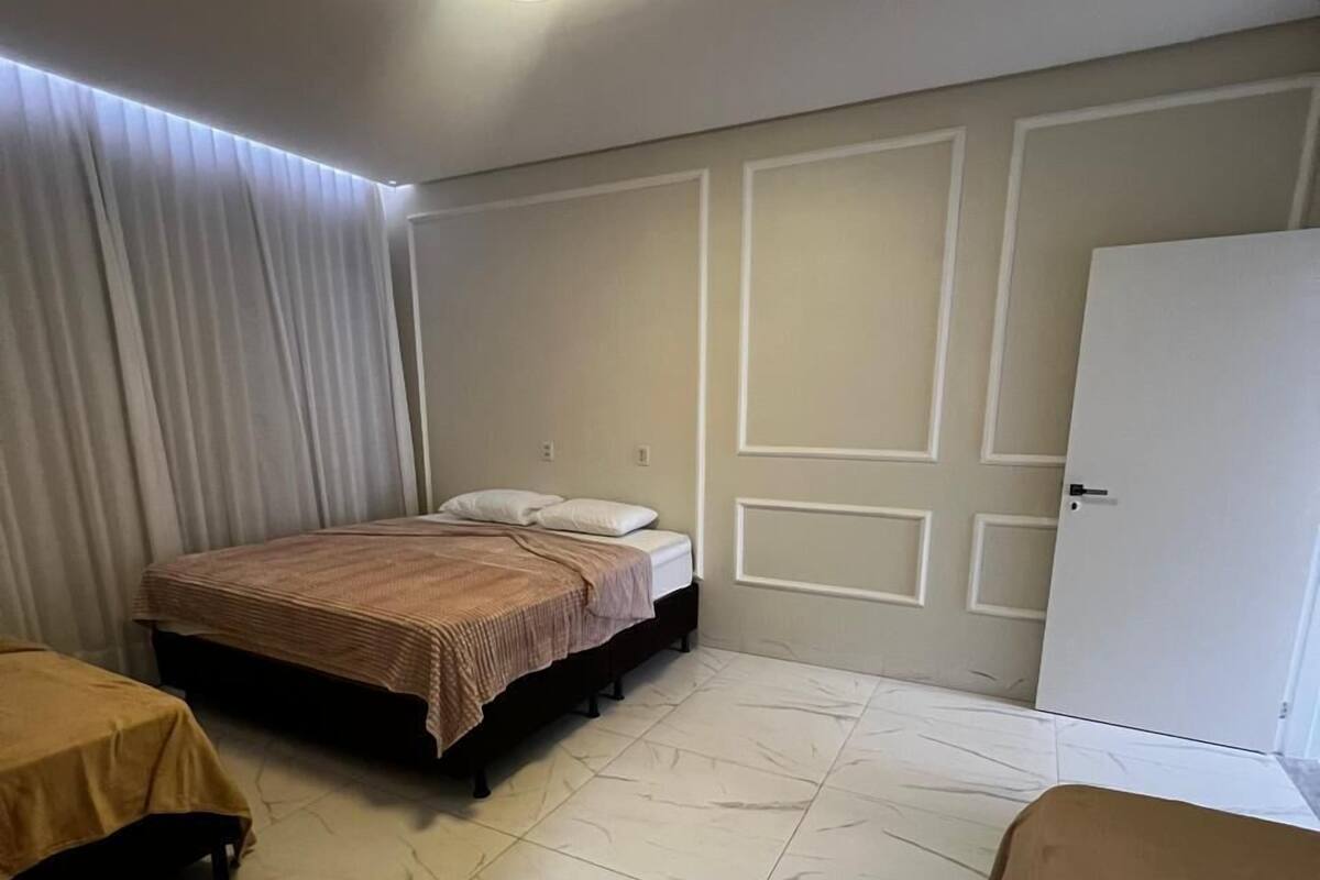 Casa superluxo, vista para o lago | Wi-Fi de cortesia