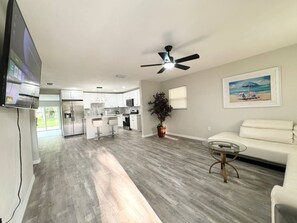 House - Home Near Clearwater Beach (Clearwater)