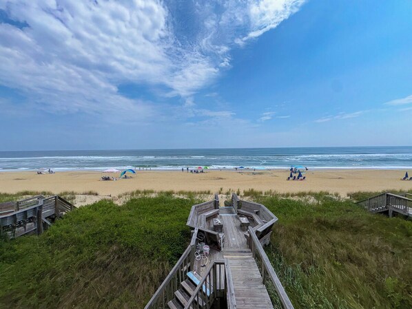 Beach nearby - A Sense of Porpoise - 4 BR Oceafront Townhome in Southern Shores (Southern Shores)