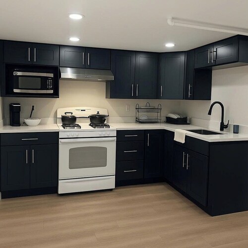 2BR Near SeaTac and Alki beach