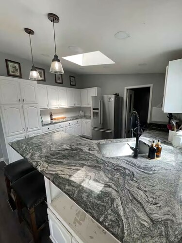 Getaway to the woods SLEEPS 12 For the whole family in Larkspur, CO!