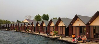 Heun Phea Meuang Feuang Riverside2