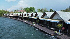 Free WiFi - Heun Phea Meuang Feuang Riverside2 (Muang Fuang)