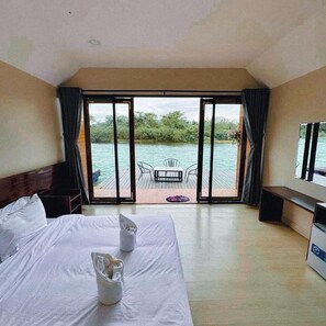 Free WiFi - Heun Phea Meuang Feuang Riverside2 (Muang Fuang)