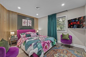 4 chambres, fer et planche à repasser, Wi-Fi, draps fournis