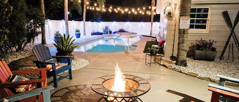 Outdoor pool, a heated pool