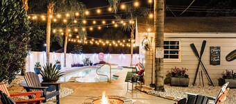 A Sunshine Villa - Pool, Mini Golf, Arcade and Fire Pit!