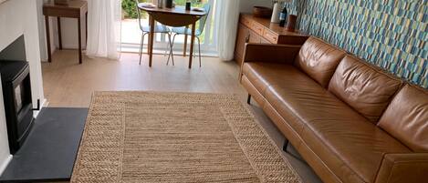 Televisión, chimenea