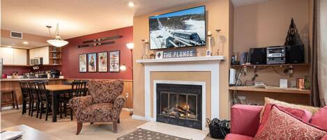 Télévision, cheminée