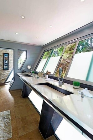 Interior - Nebulae Loft · Design Stay with Jacuzzi & Firepit (Heredia)