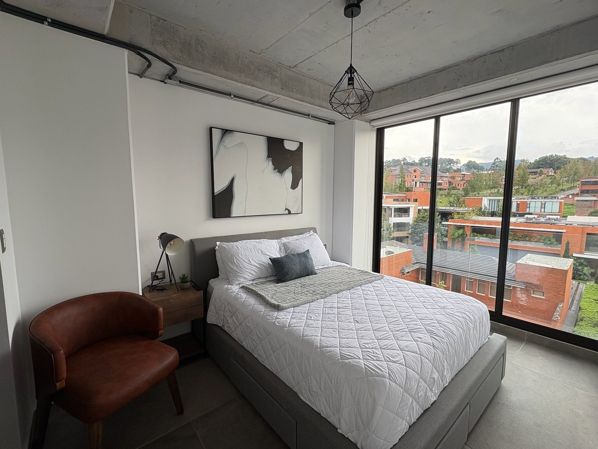 2 Schlafzimmer, Zimmersafe, Schreibtisch, kostenloses WLAN
