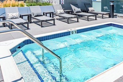 Modern Boutique Living in Culver City