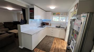 Micro-ondes, plaque de cuisson